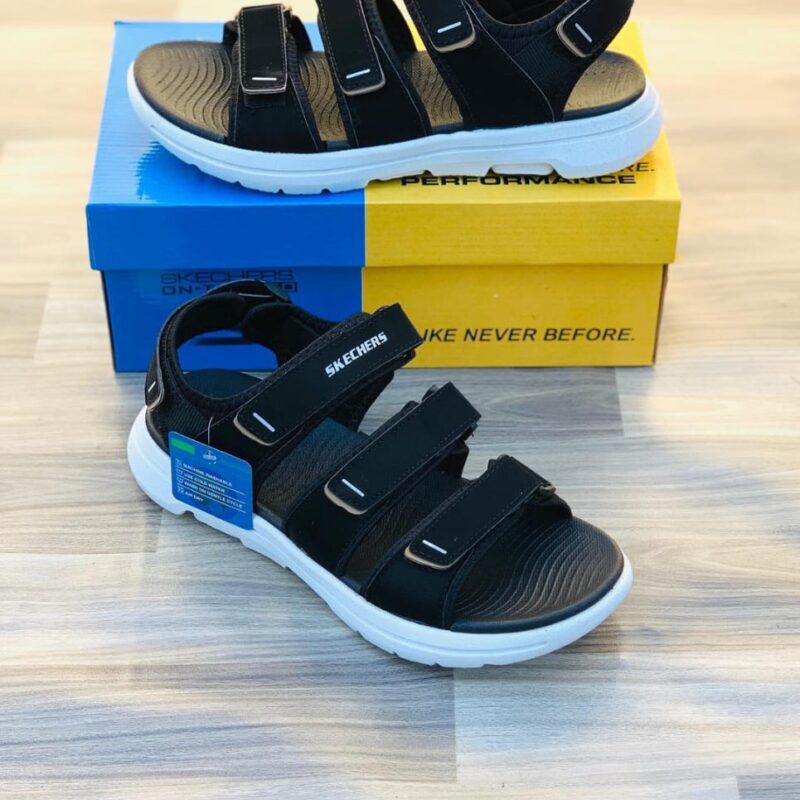 New Man's Sketchers Sandals  Soft Comfortable