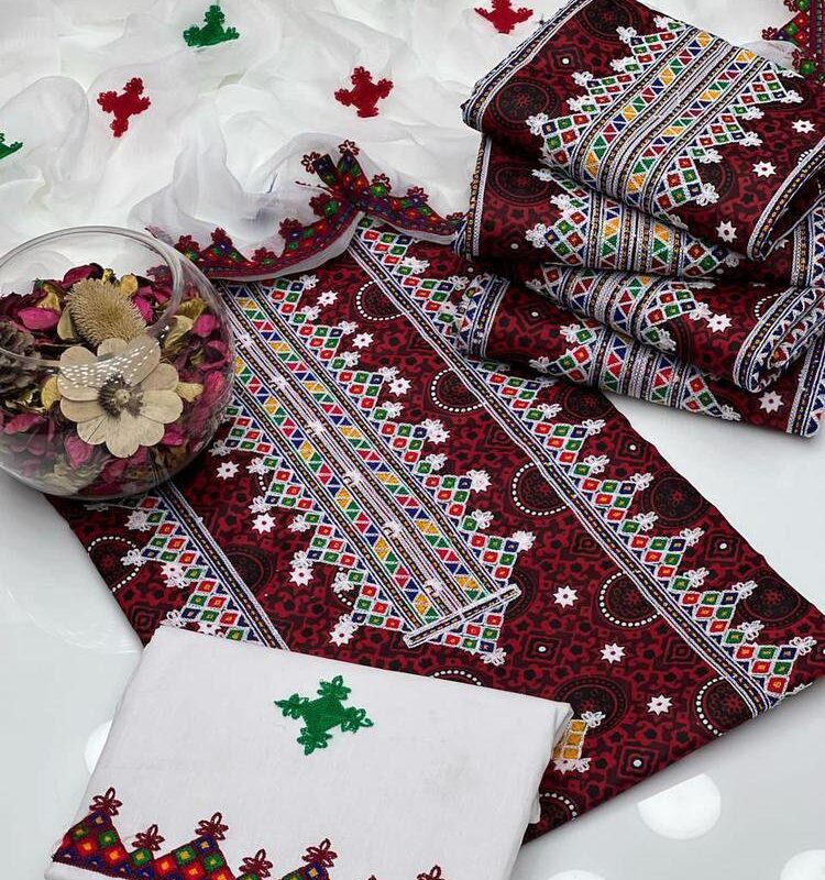 3 Pcs Woman Unstitched Cotton Embroidered Suit